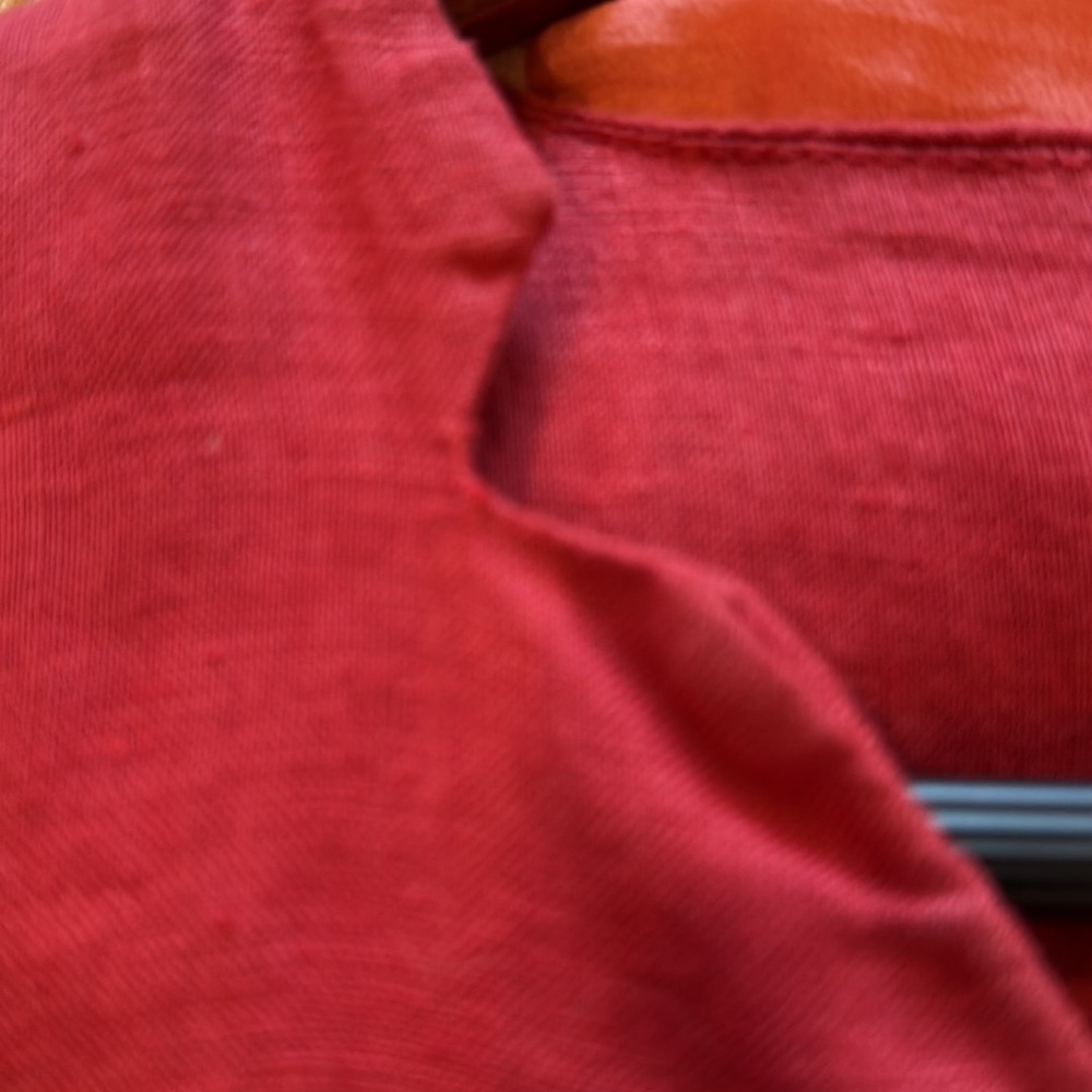 Elegant Red Sleeveless Edgy Linen Dress - Picture 12 of 12